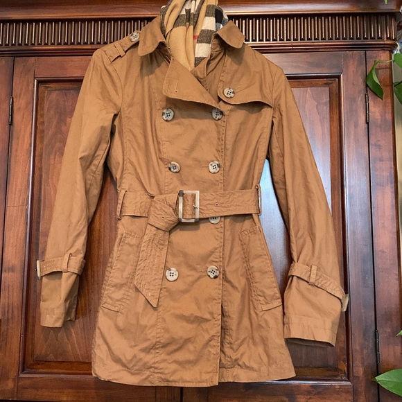 Stile Benetton Classic Tan Trench Coat from Benetton Italy 100% cotton Sz 10/12 - Picture 3 of 16